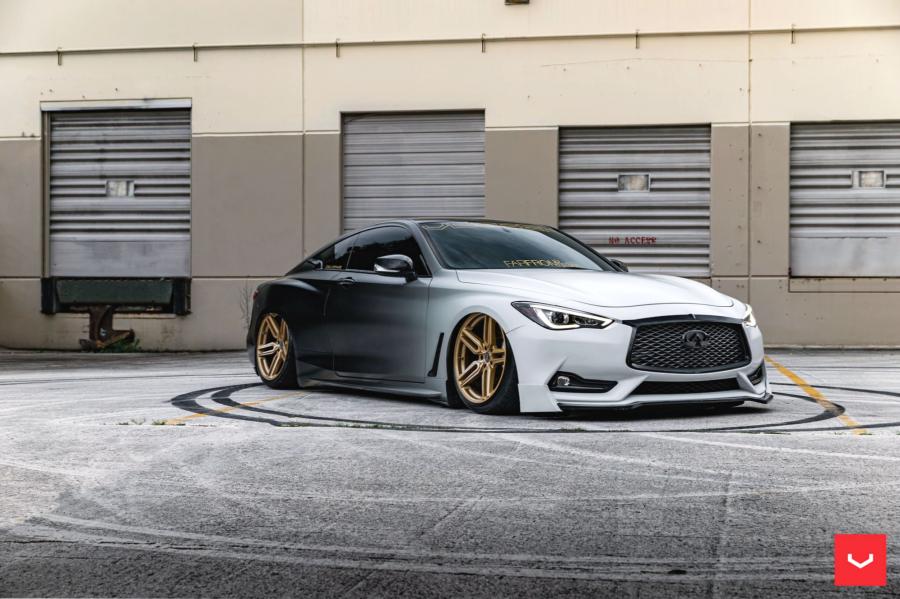  Infiniti Q60 on Vossen Wheels (HF-1) 2019 года  (фото 1 из 22)
